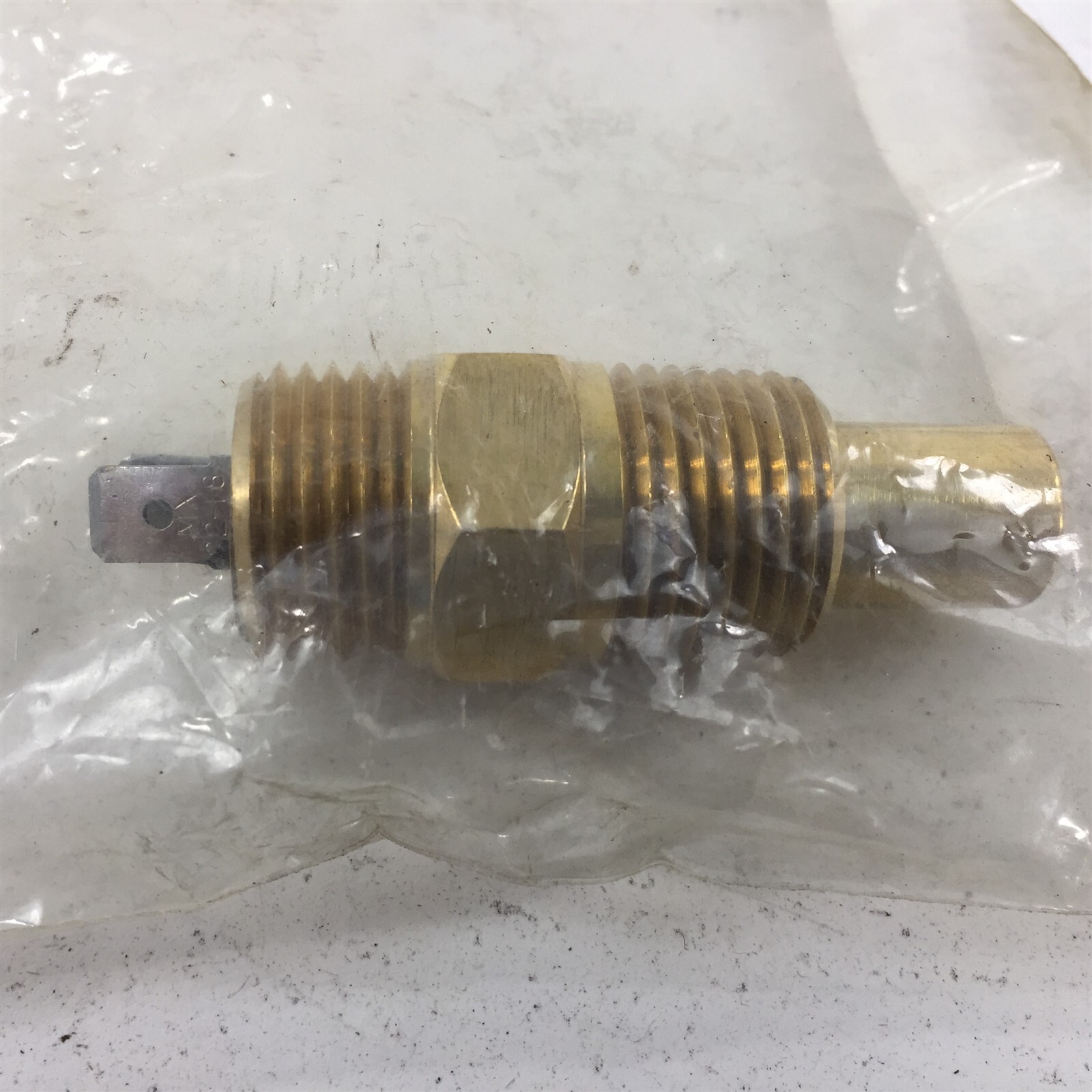 87122980 Karcher Switch TH HI 230D 1/2X1/2SP