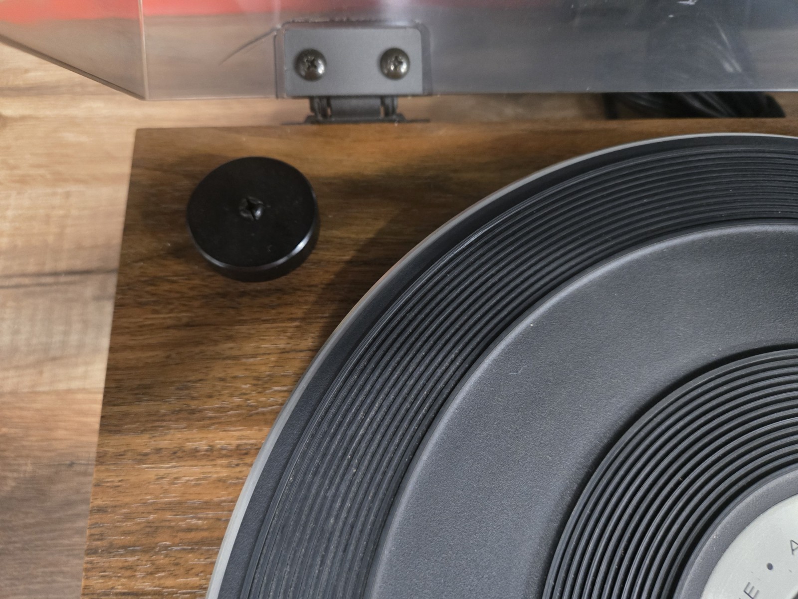 Realistic Lab-250 Turntable Near MINT