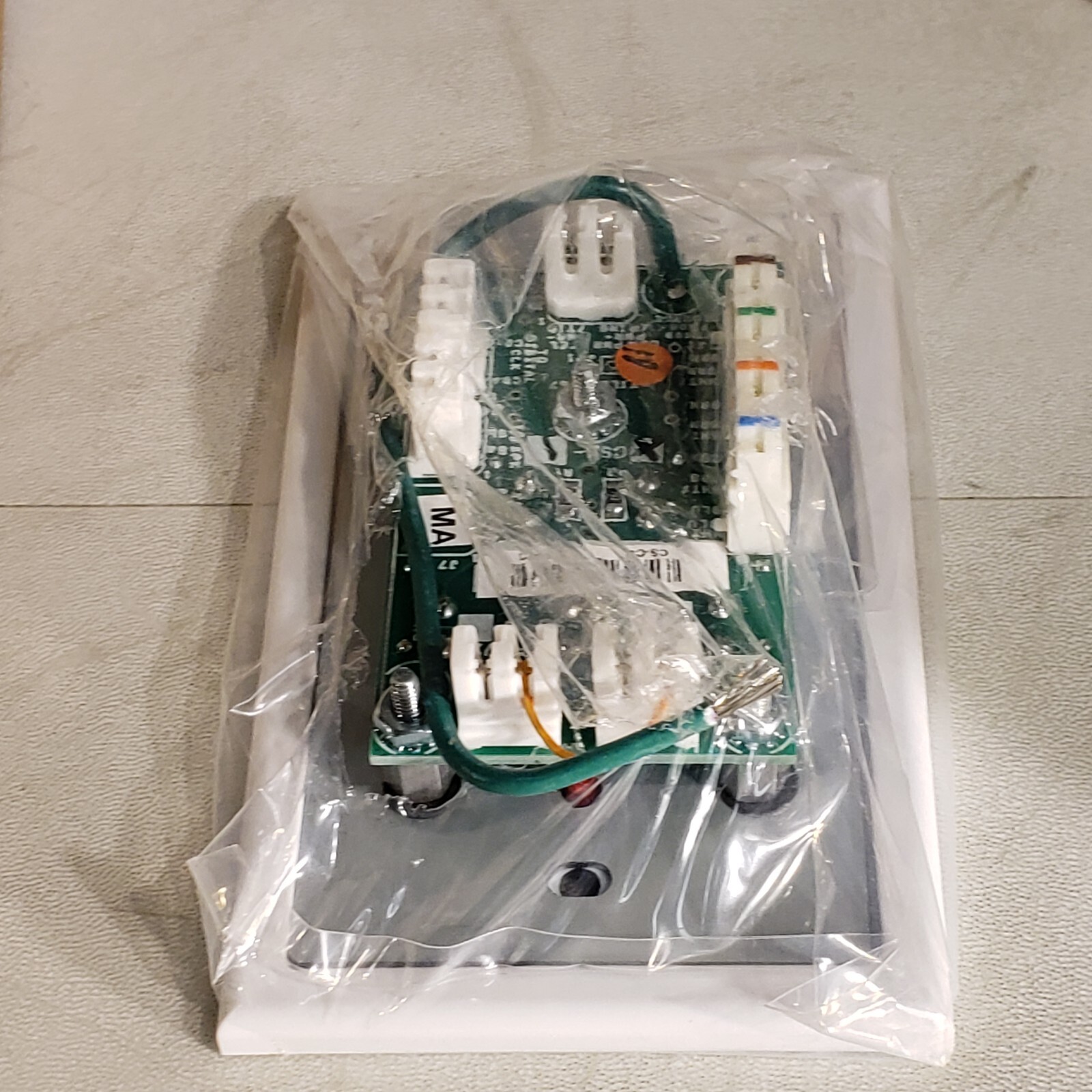 Telecor CS5-1-MA Push To Call Privately Electronic Button