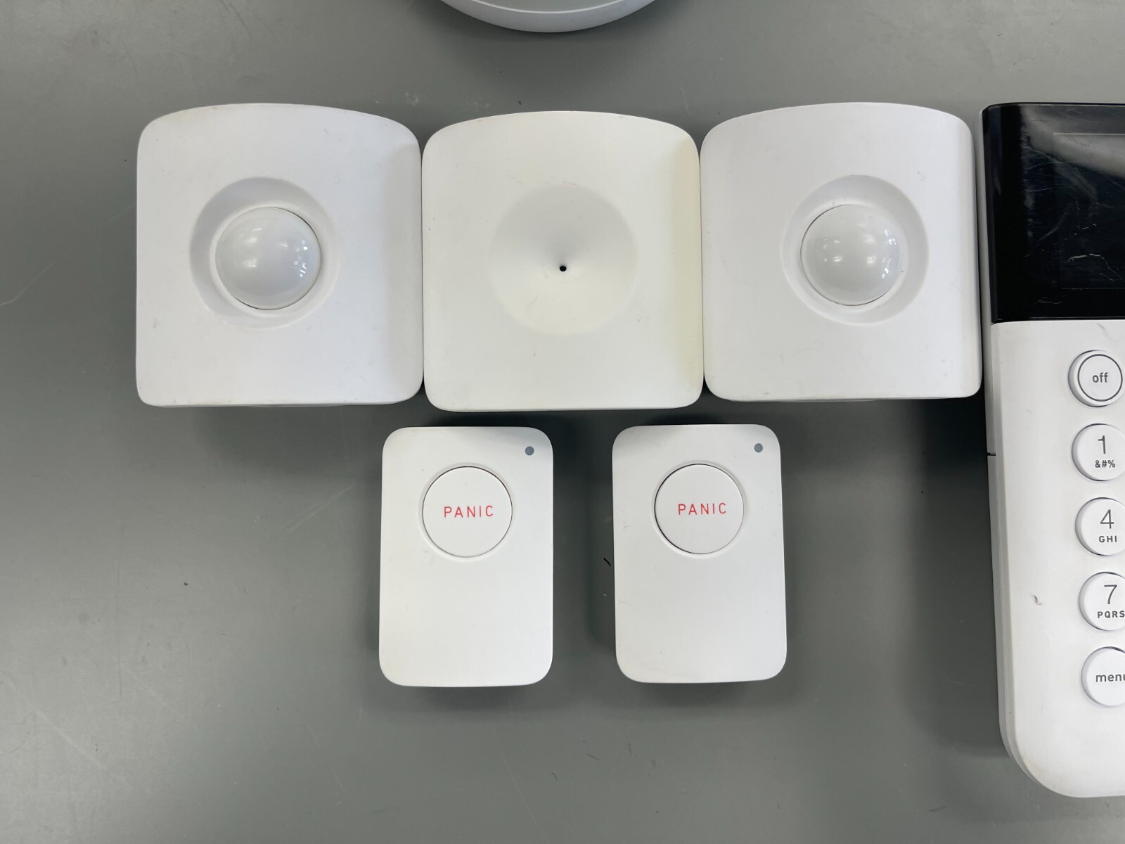 SimpliSafe Home Alarm Security System Model SSBS3 Basestation + Misc Accessories