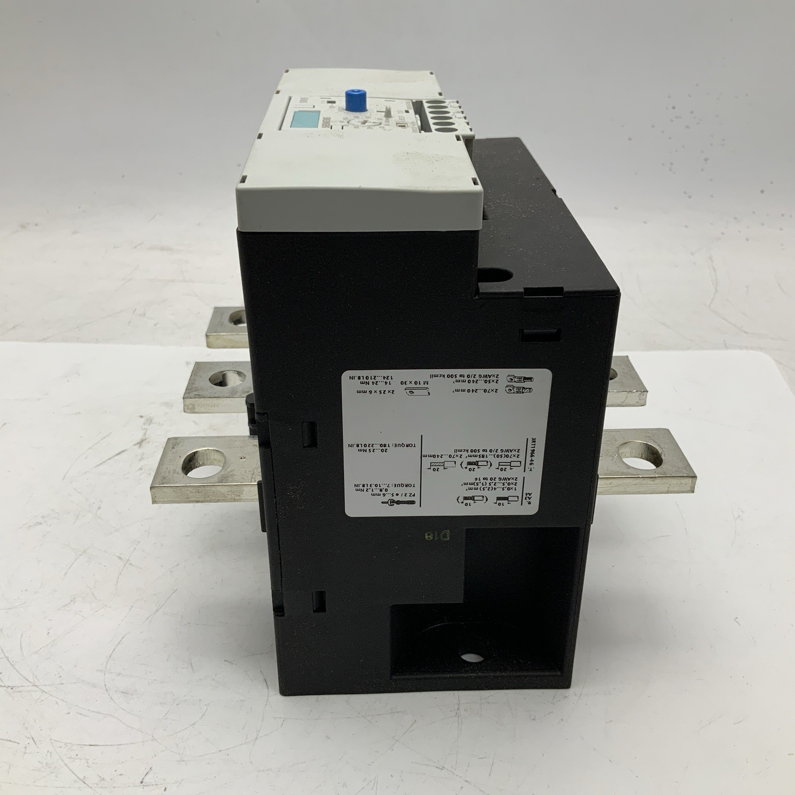 NEW SIEMENS 3RB2066-2MC2 SOLID STATE RELAY