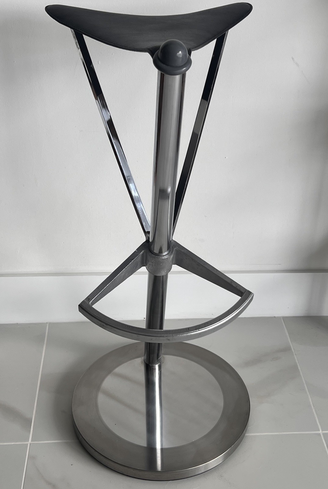 Ramon Benedito Frenesi Stool Stendig Transatlantic 1985 Aluminum Spain