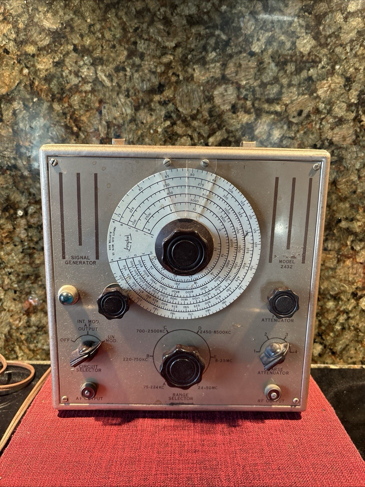 1946 Triplet Electric 2432 Signal Generator Lafayette OEM Vintage Test Equipment