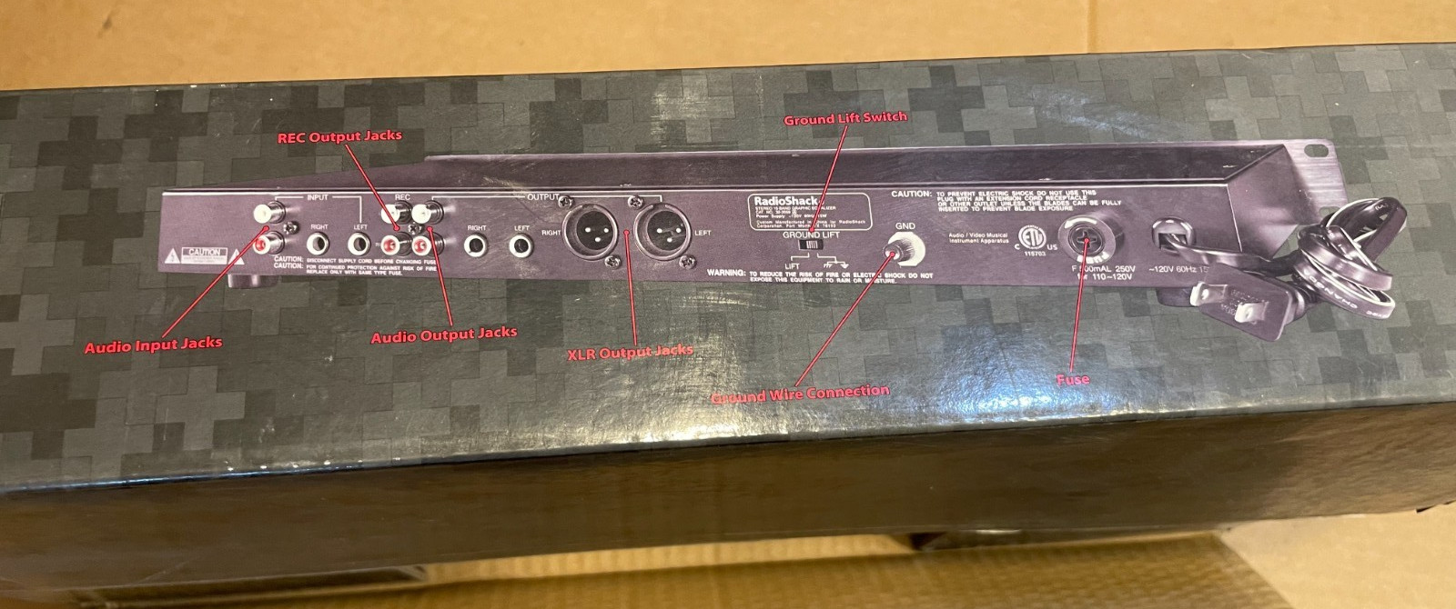 RadioShack Stereo 15-Band Graphic Equalizer 32-2059 Rack Mountable EQ NEW