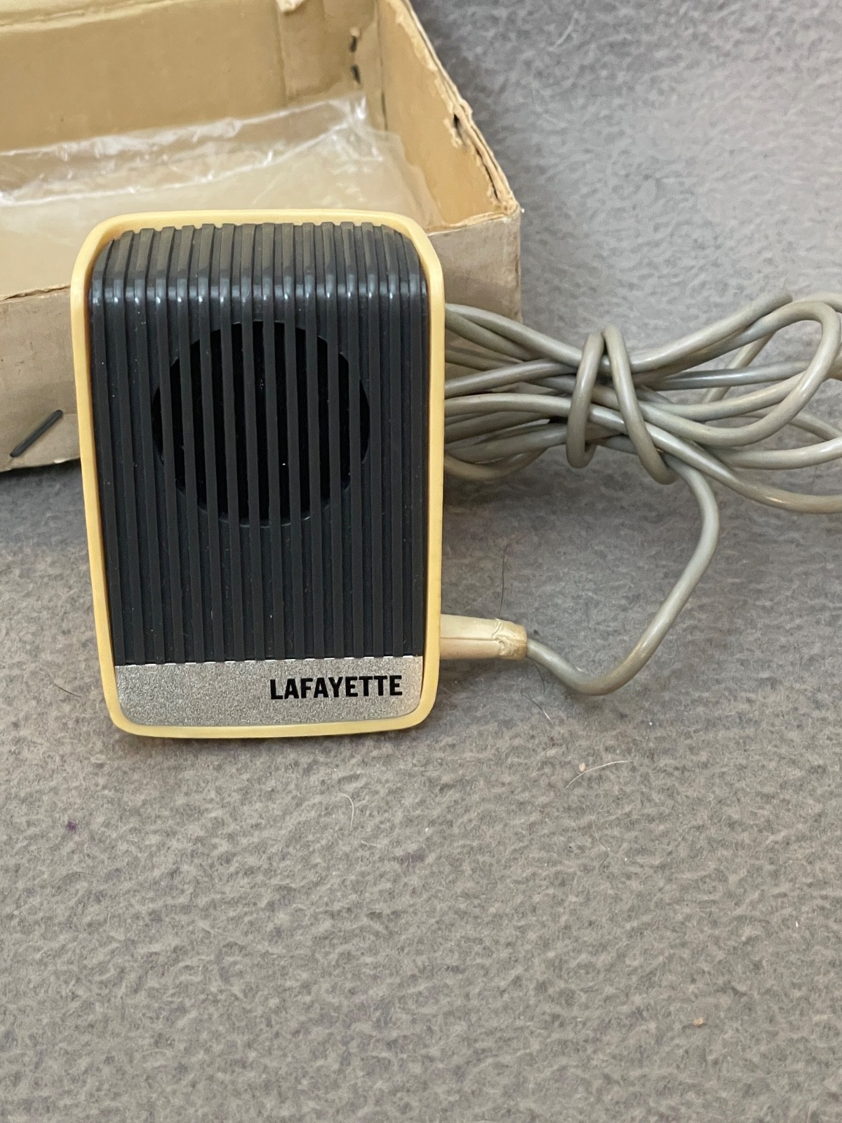 Vintage Lafayette Dynamic Microphone 99-4502 in Box