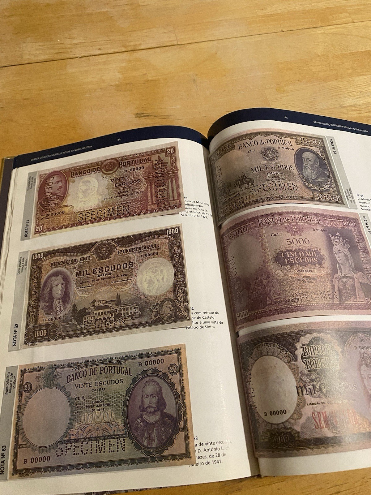 Specimen Banknote Album: Banknote Samples from Portugal