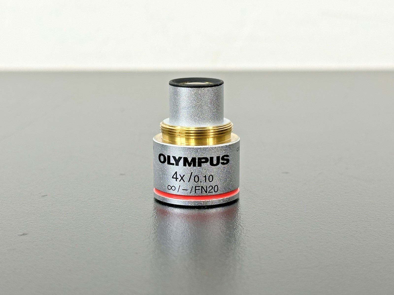 Olympus 4X 0.10 Plan Objective Microscope Lens Infinity FN20