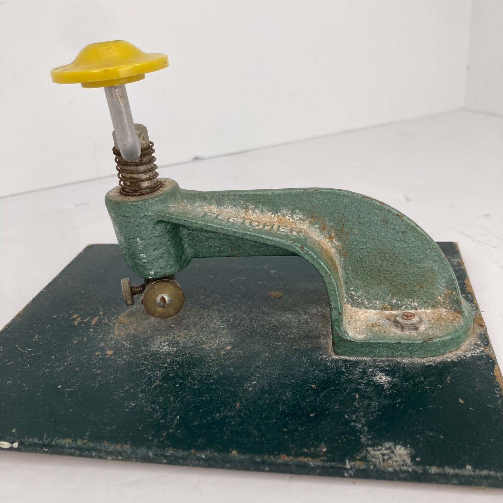 Vintage Fletcher Circular Glass Cutter No. 32 USA 5” Diameter