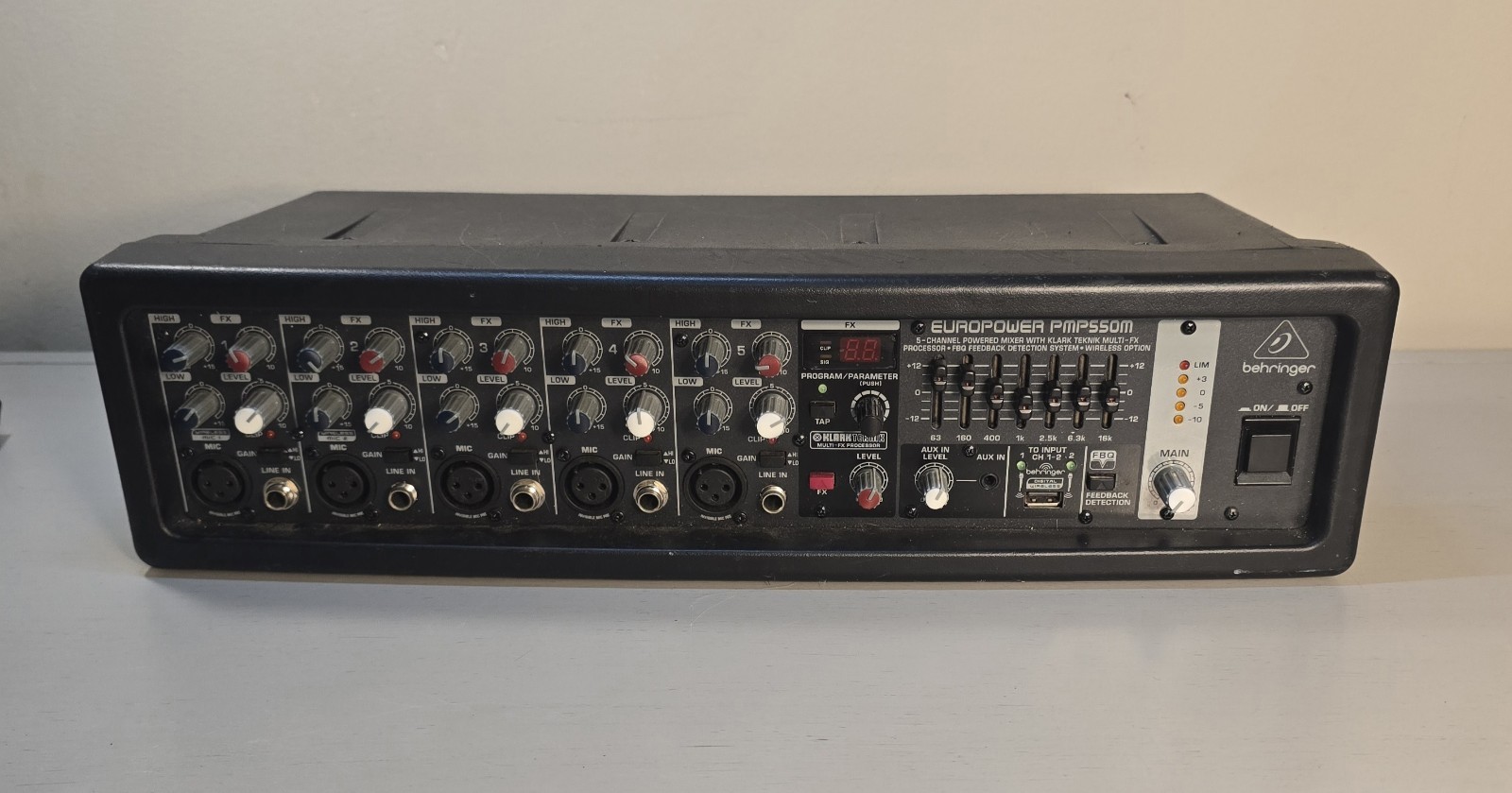 Behringer Europower PMP550M 5-channel 500W Powered Mixer