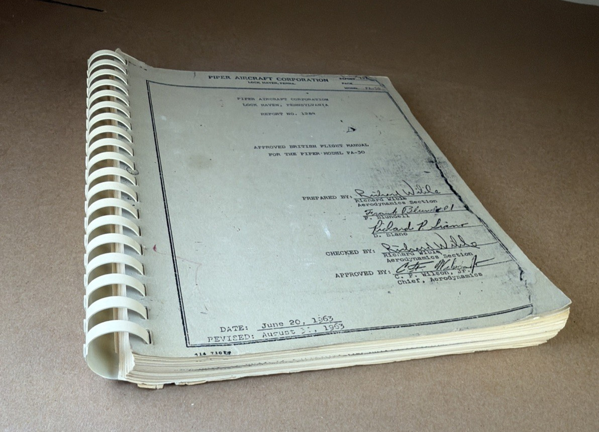 Piper PA-30 Report 1284 Approved British Flight Manual 1963