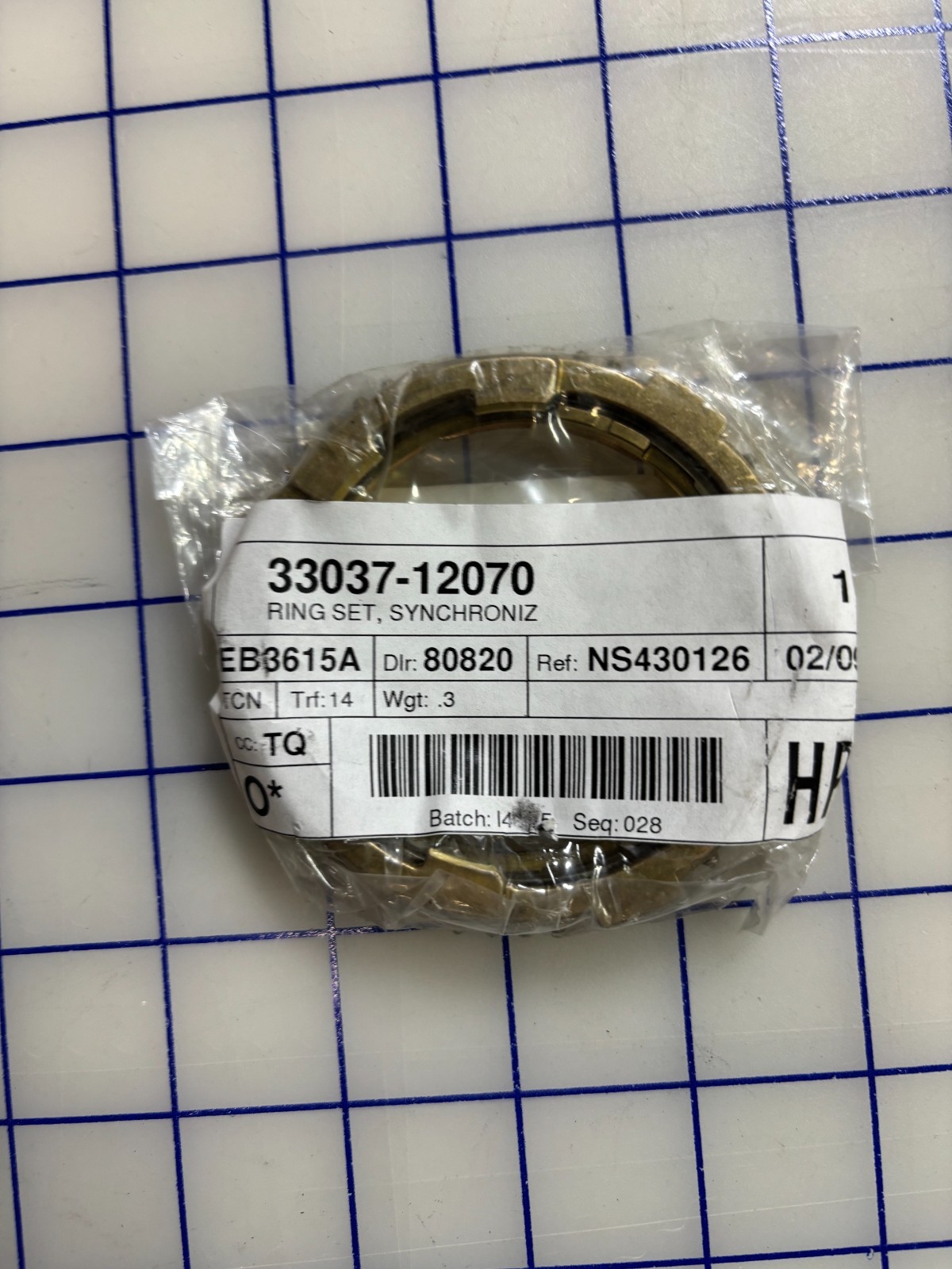 New Genuine Toyota Synchronizer Ring Set No.1 ( 33037-12070 )