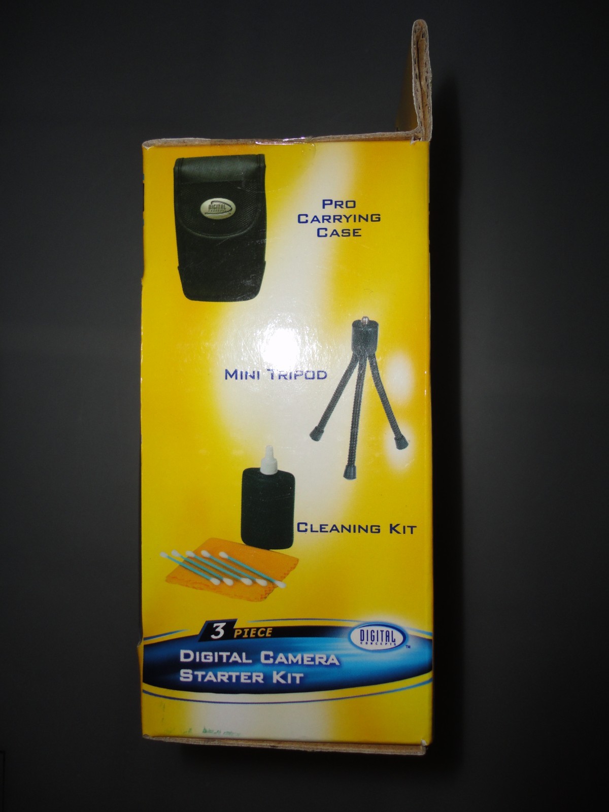 Digital Concepts 3-piece Digital Camera Starter Kit: Case, Tripod, Cleaning Kit