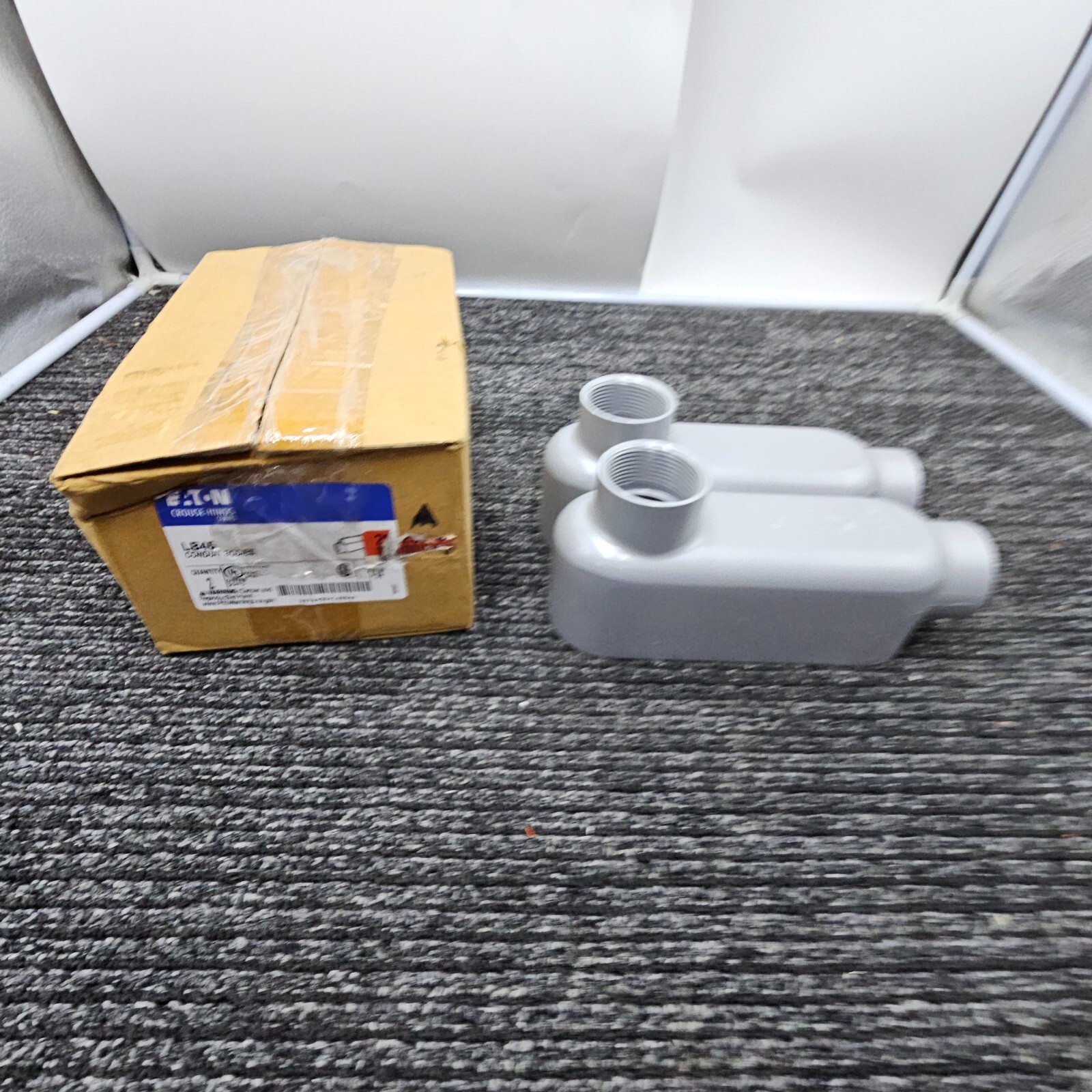 (QTY 2) Eaton LB45 Crouse-Hinds 1-1/4" Conduit Bodies Metallic Outlet Box