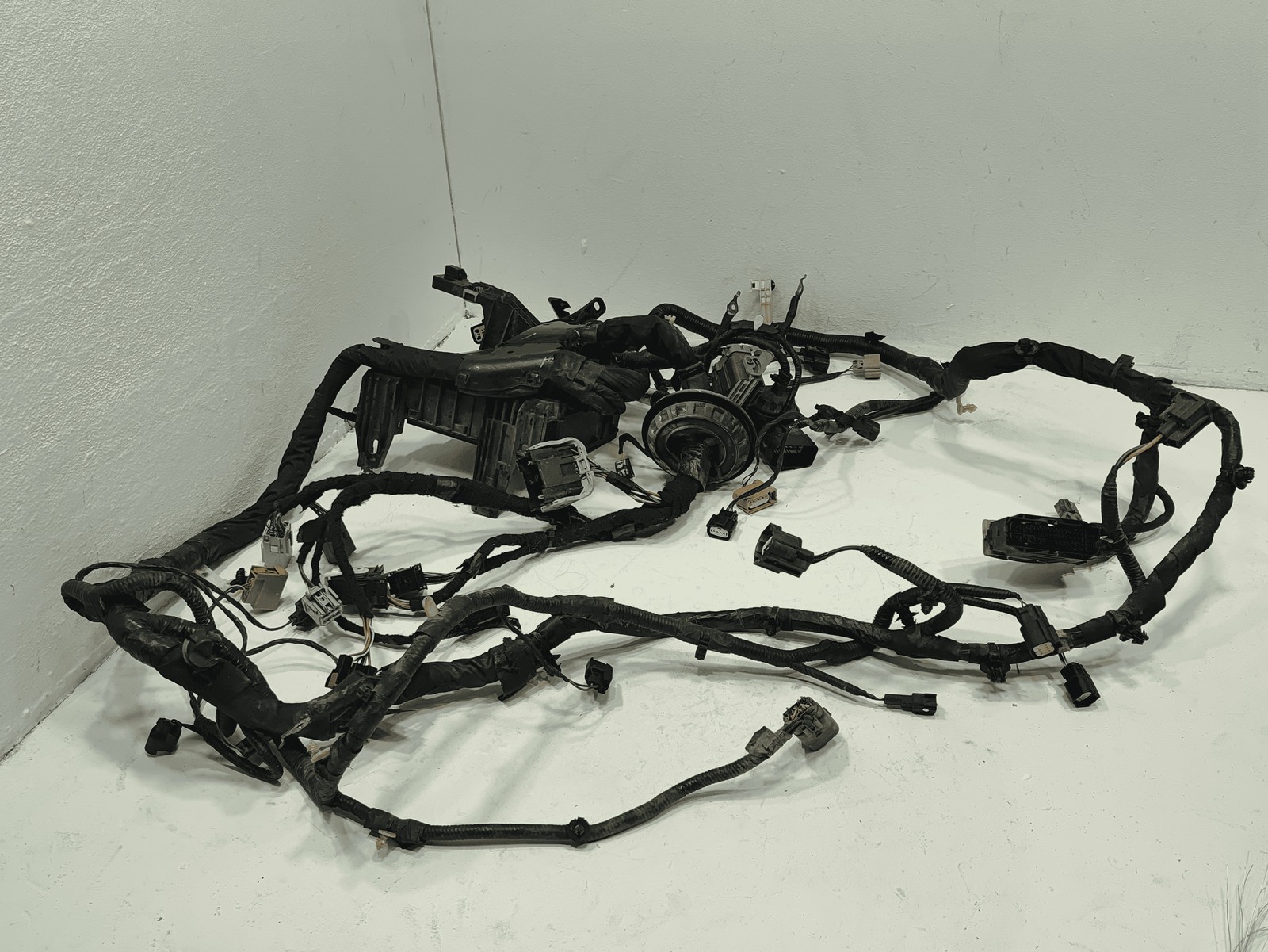 2018 Ford F-150 3.3L Engine Wire Harness OEM