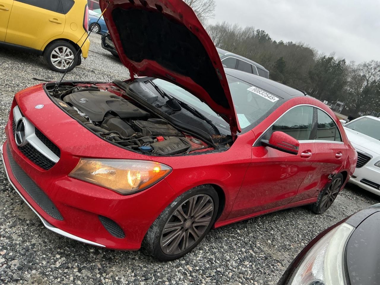 CLA250 2017 Glove Box 4934947