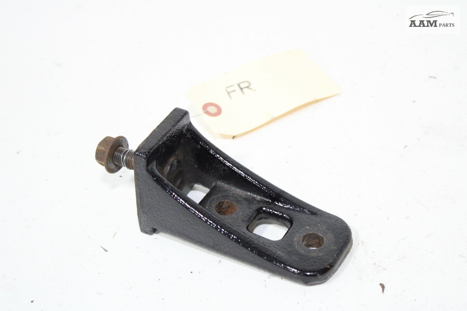 2018-2024 FREIGHTLINER CASCADIA FRONT LEFT OR RIGHT HOOD HINGE MOUNT BRACKET OEM