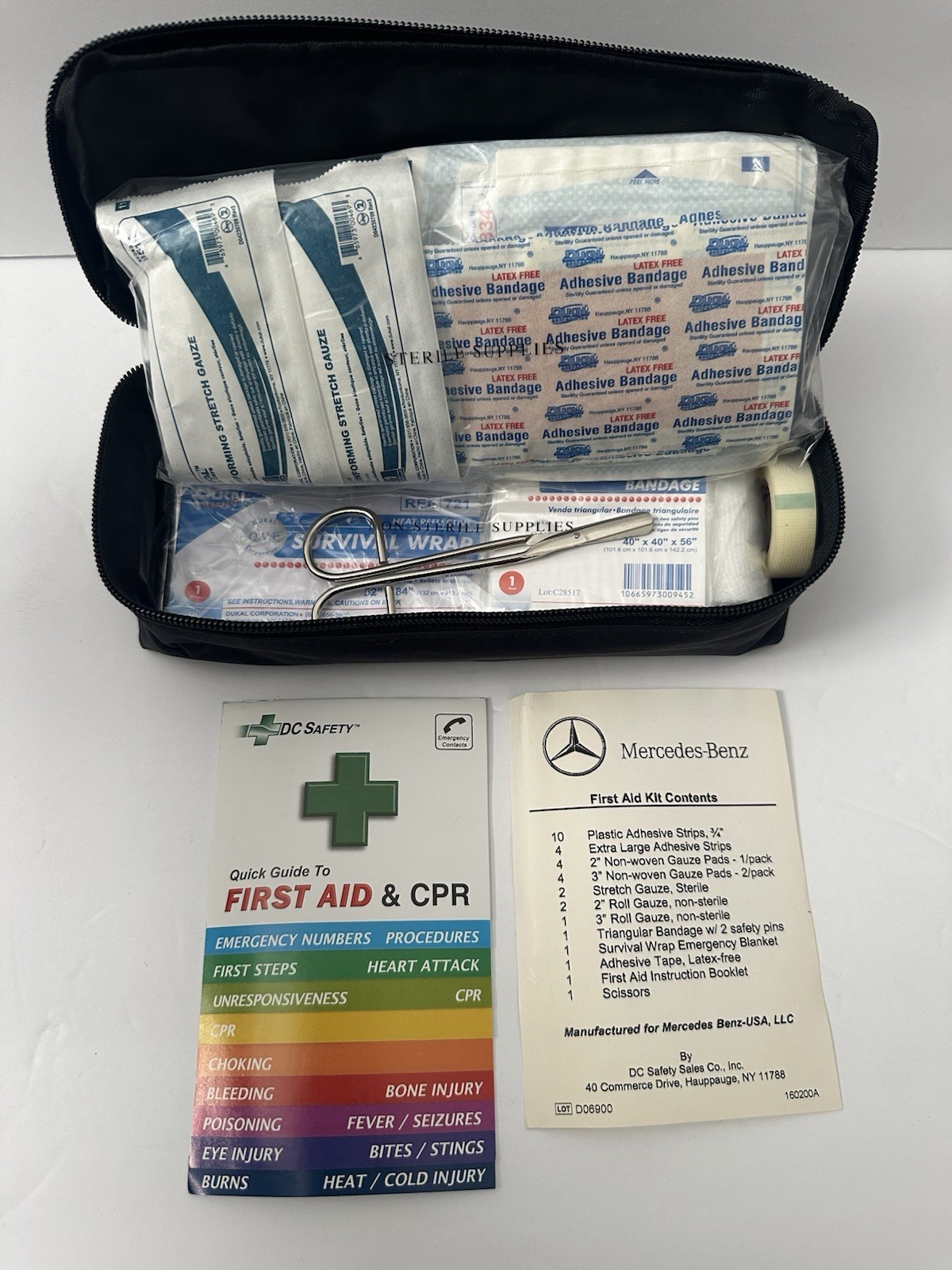 Mercedes Benz Emergency Medical First Aid Kit OEM Q 4 86 0043 Genuine Factory