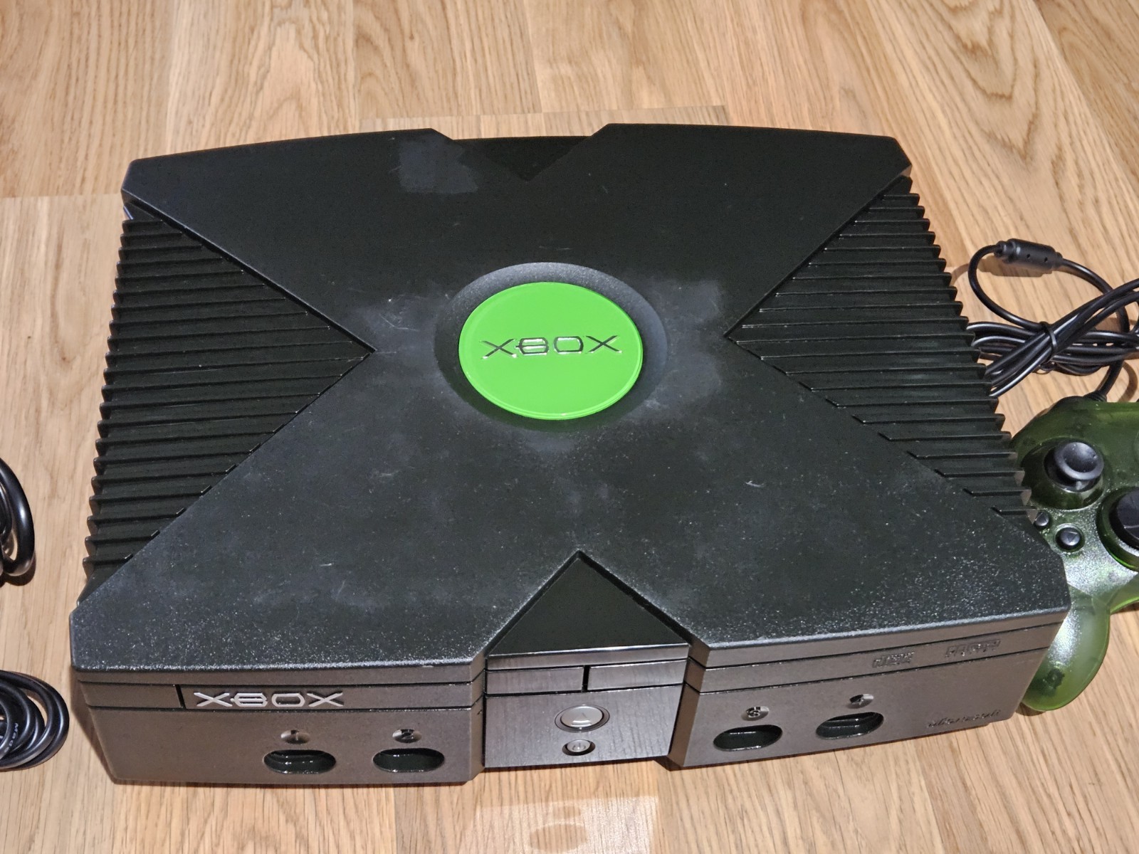 Microsoft Original Xbox Console Bundle! XBOX! 1 CONTROLLER! W/ ALL CORDS!