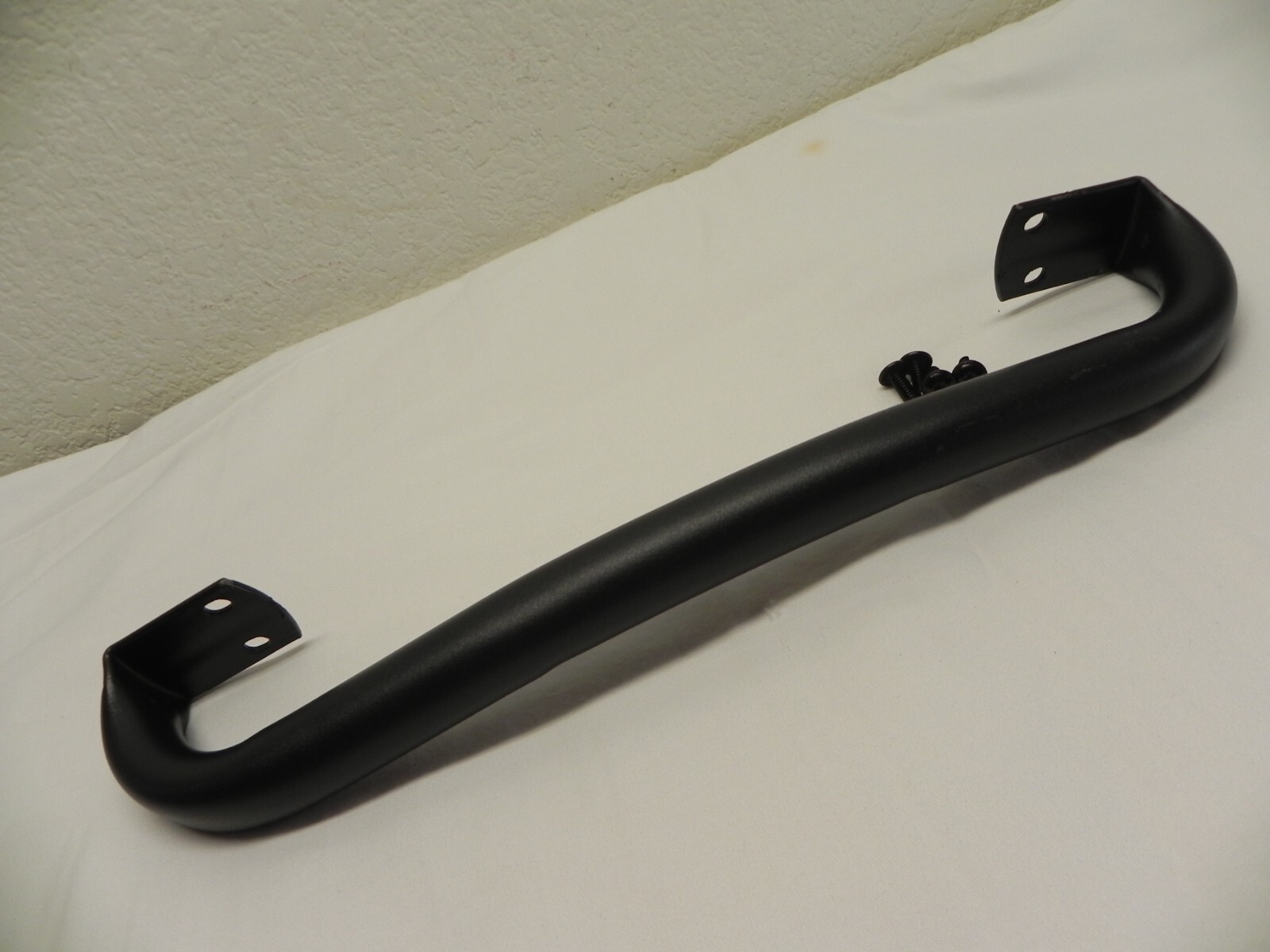 Snap-On Roll Cab Side Handle w/4 Bolts 17'' Long Black (Fits Multiple Units)
