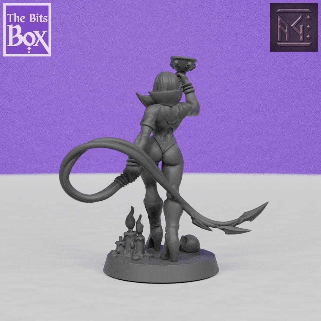 Maligna Vampire Beauty | Artisan Guild Miniatures