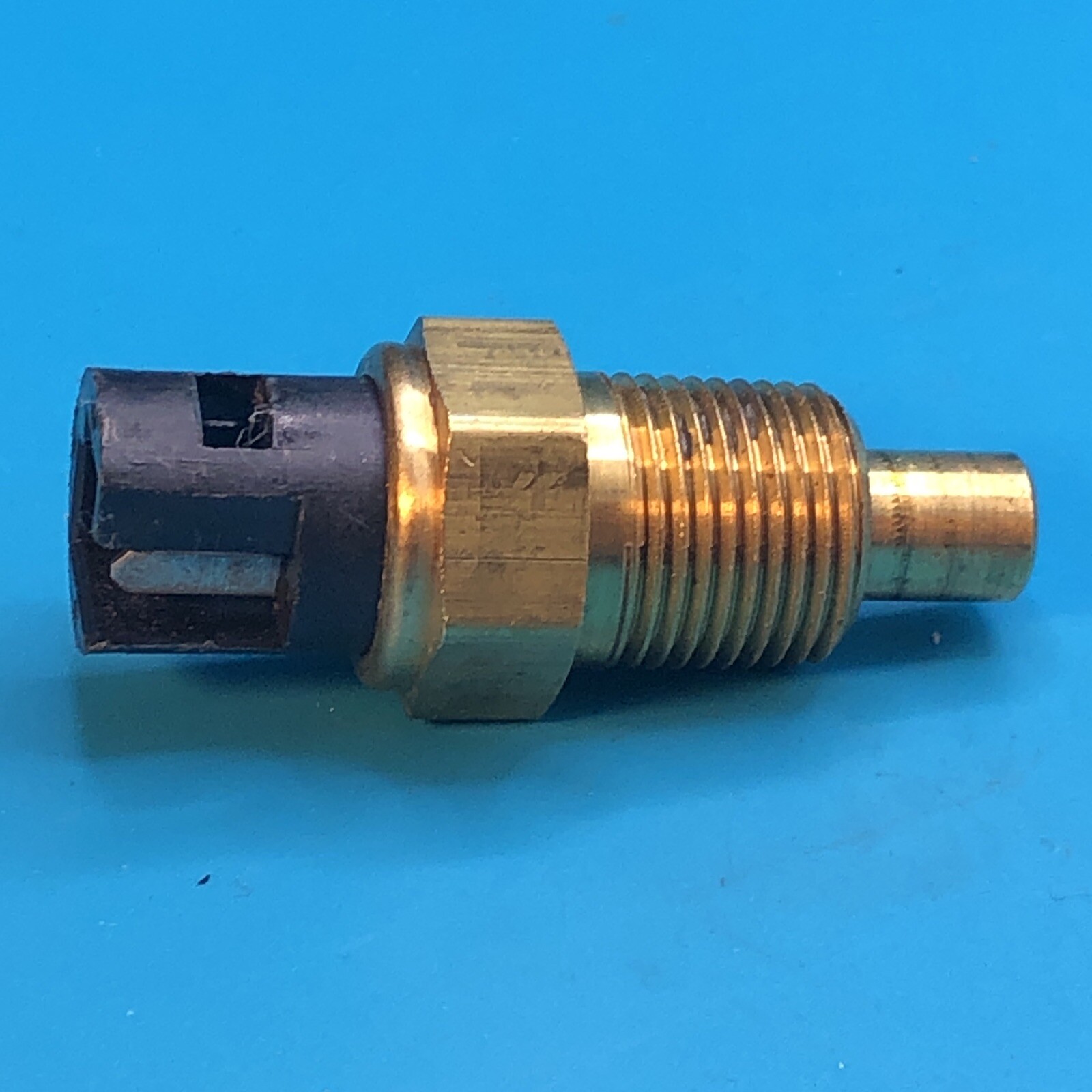 Standard Ignition TS-175 - Temperature Sender - With Gauge