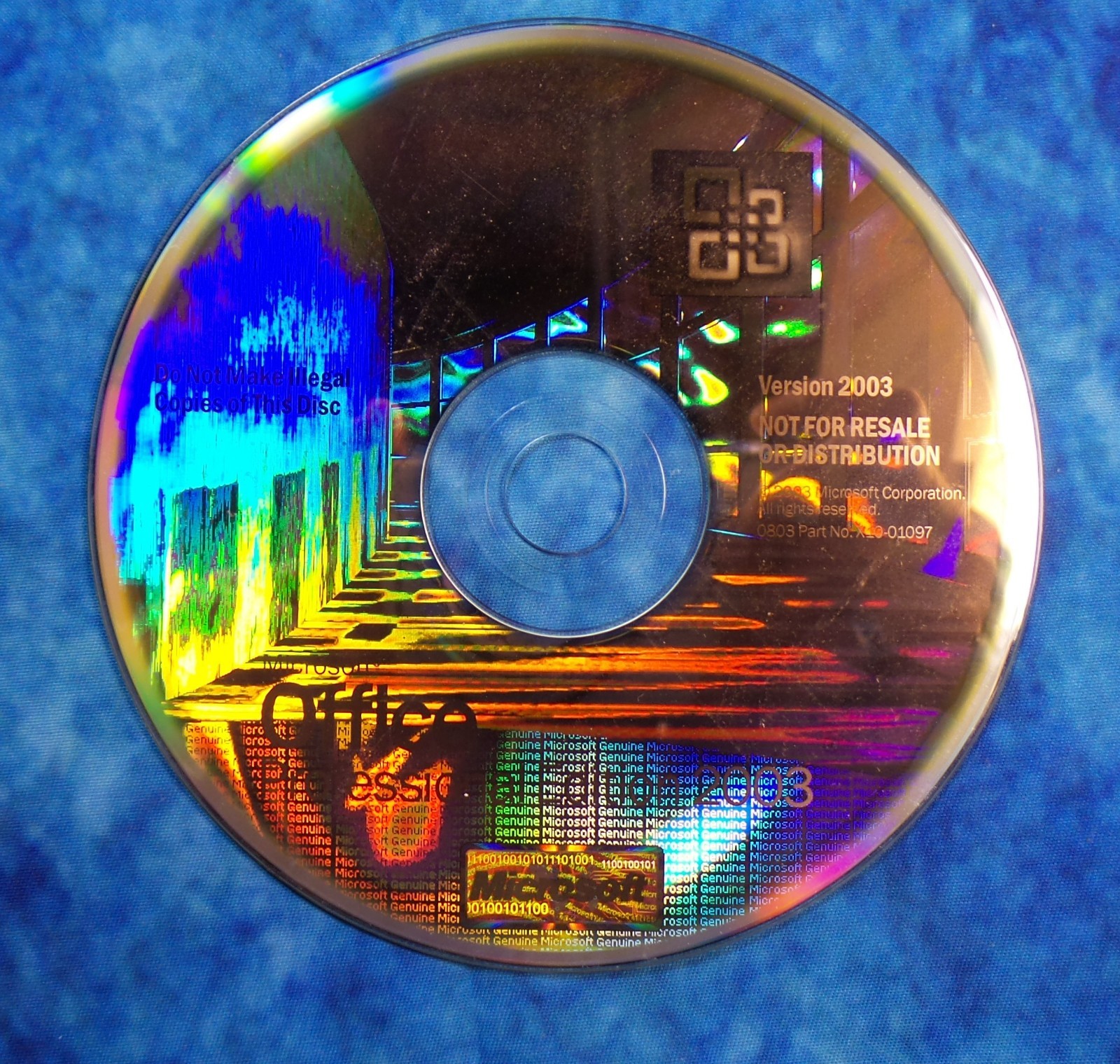 Microsoft Office Professional 2003 & OneNote 2003 Full Versions w/Product Keys