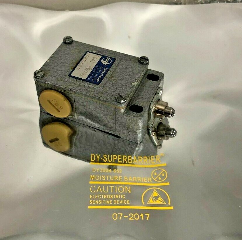 New Endschalter ES41 10/1S Plunger Limit Switch ES4110/1S 1/2" NPT