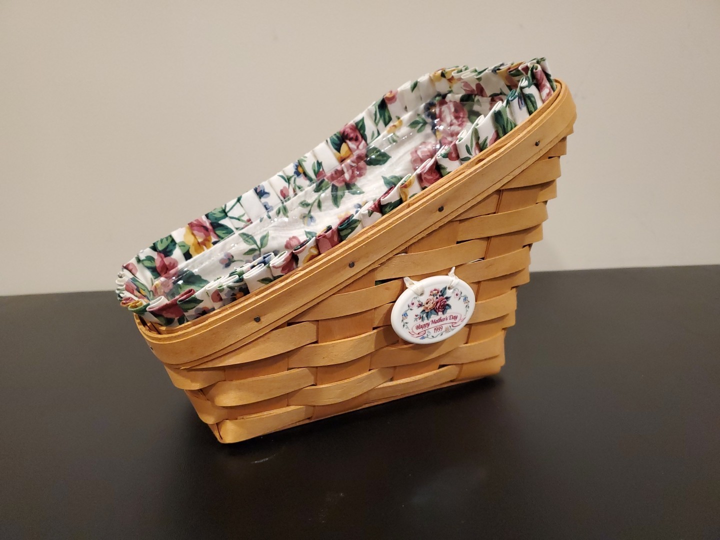 Longaberger 1999 Small Vegetable Basket with Mother's Day Floral Fabric & Liner