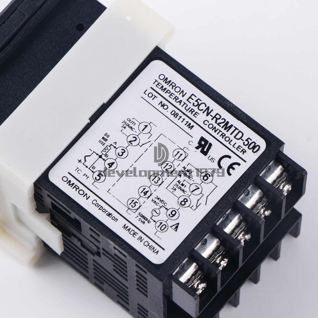 1PC Omron E5CN-R2MTD-500 24VAC/DC Temperature Controller New