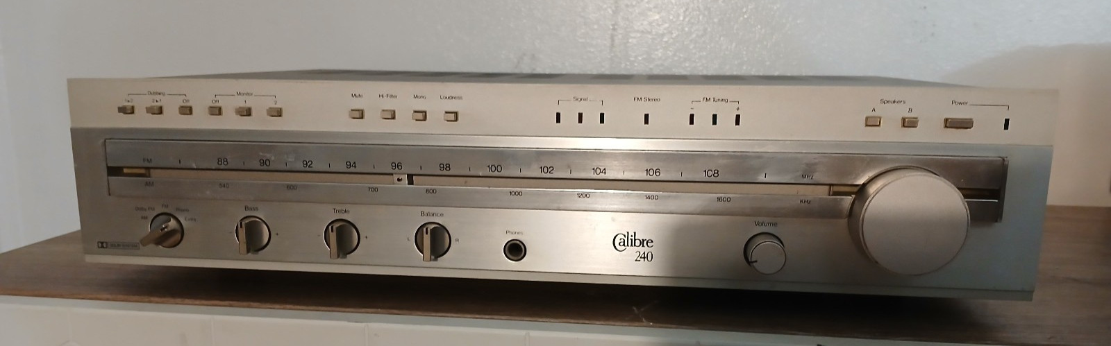 VITG. CALIBRE 240 AM FM STEREO RECEIVER-Free Shipping-Tested &Working-See VIdeo