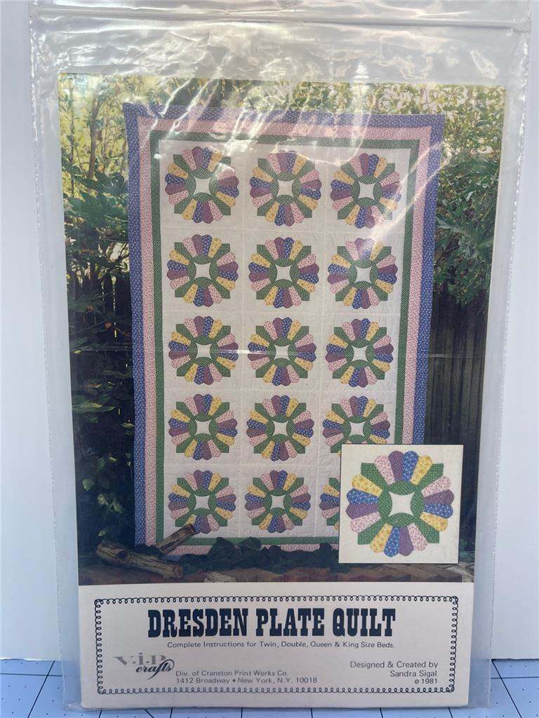 V.I.P. CRAFTS  Quilt Pattern - DRESDEN PLATE QUILT - Twin - King