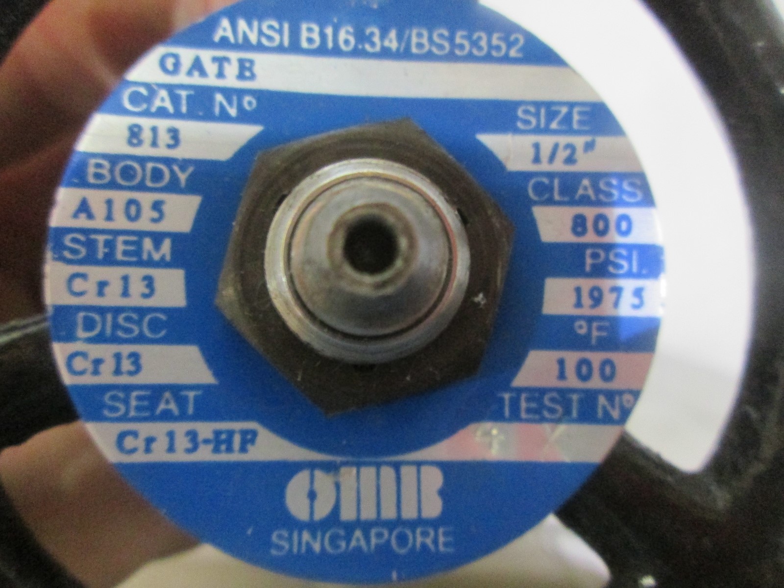 OMB Class 800 1/2" Sockect Weld Gate Valve Cat # 813