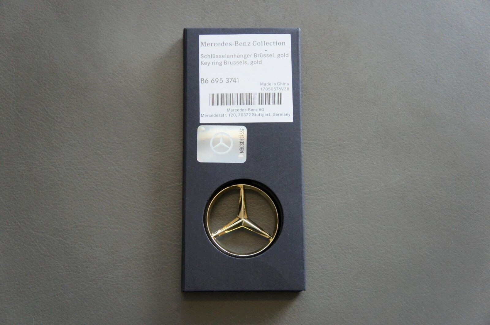 New Genuine OEM Mercedes-Benz Brussels Gold Stainless Steel Keychain B66953741