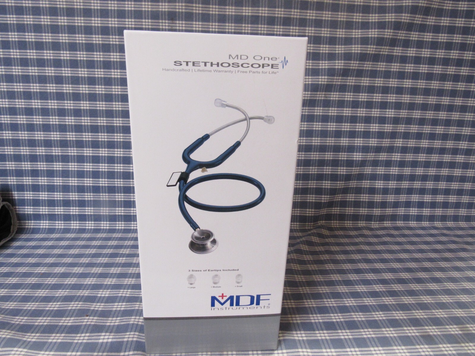 MDF MD One Stethoscope Adult Black MDF 777 (Brand New Sealed Box) FREE SHIPPING.