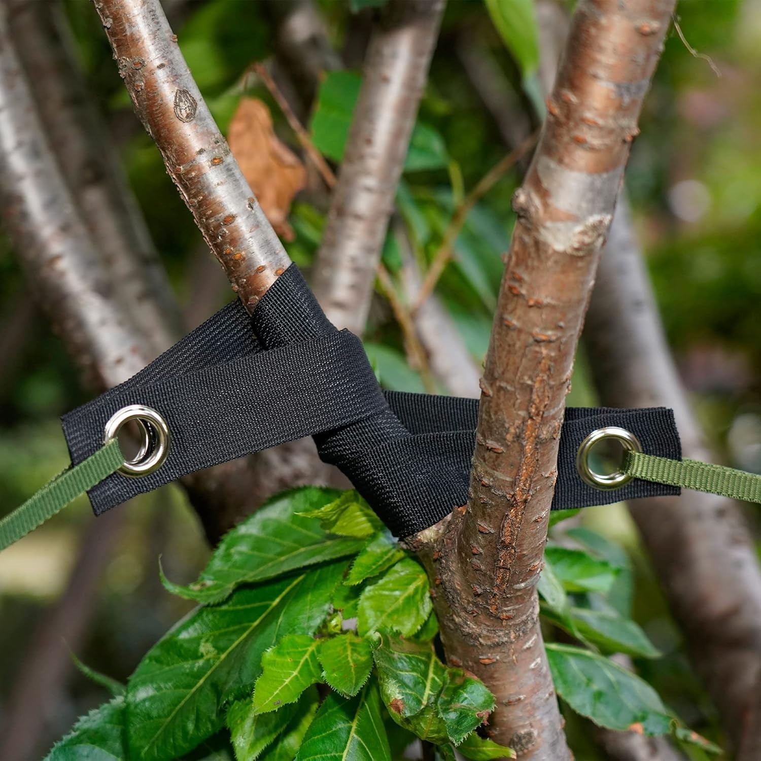 16-Inch Nylon Tree Straps - Weather-Resistant Stake Support for Young Saplings