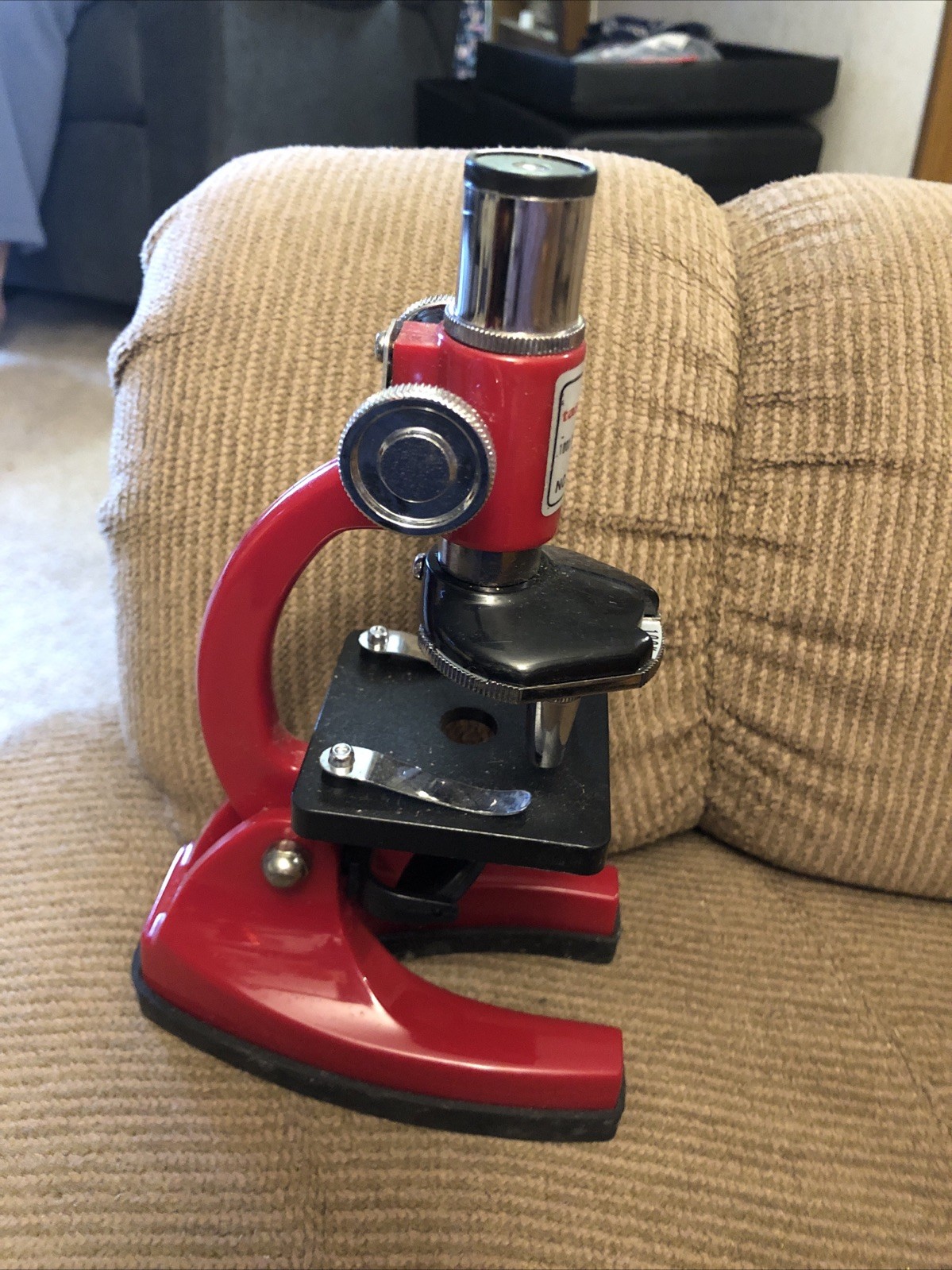 Tasco Red P300 POWER 100x200x300x MICROSCOPE