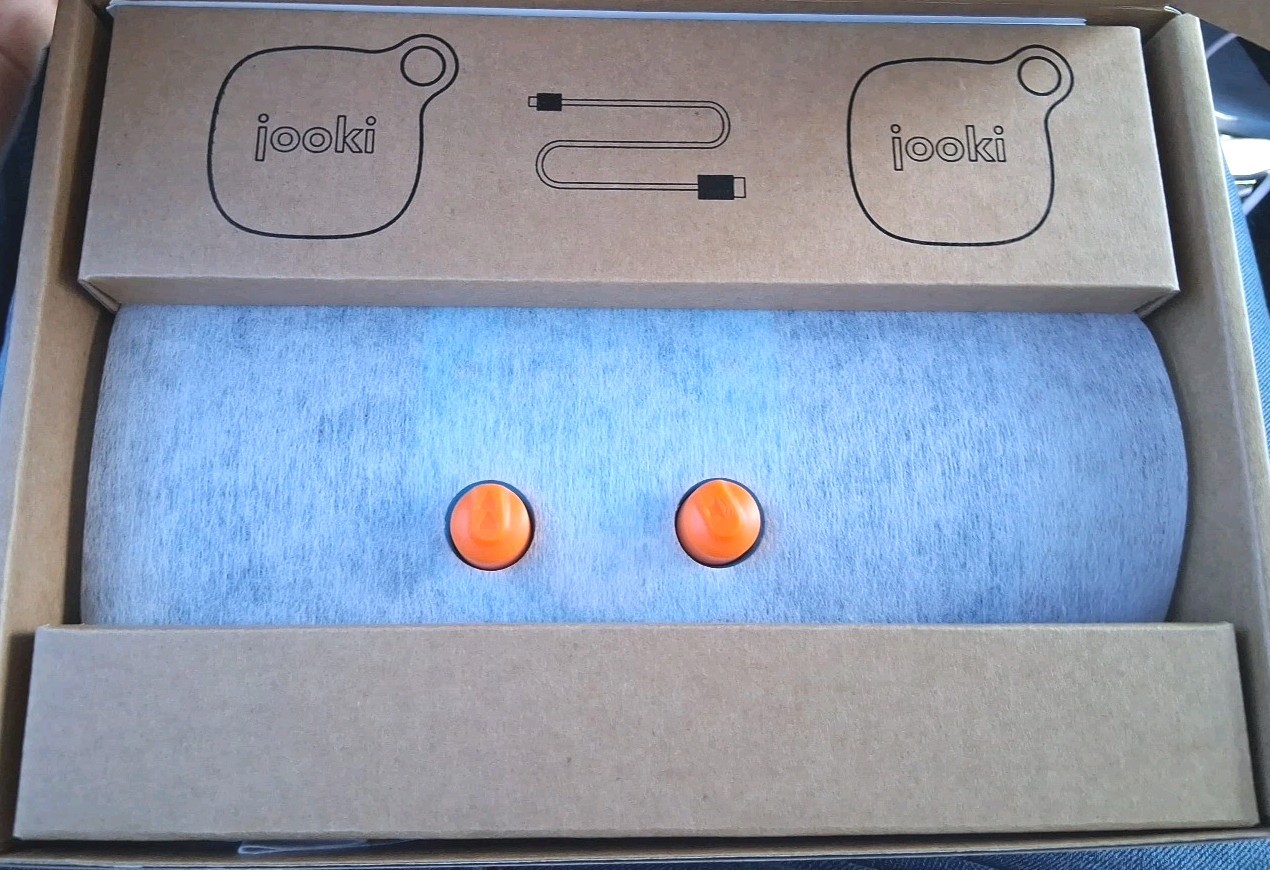 Jooki Portable Music MP3 Spotify Player for Kids with 2 Tokens With Figurines