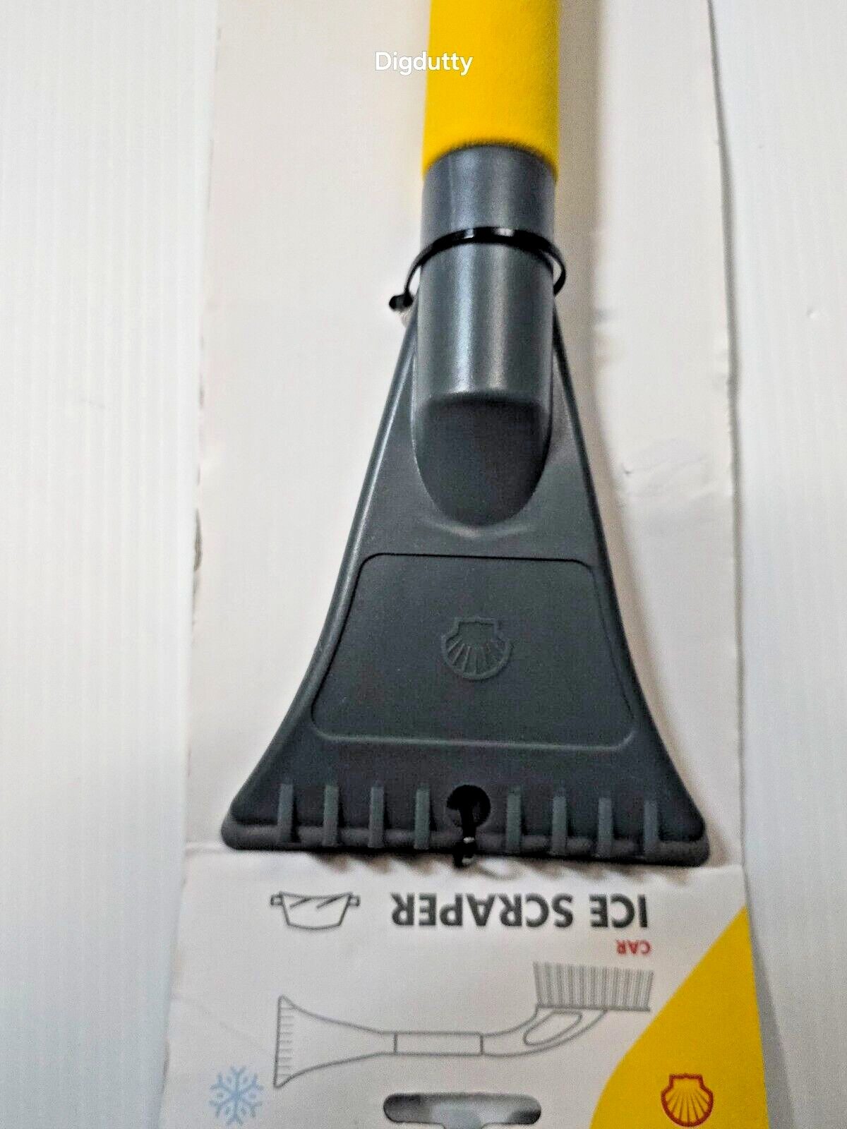 Shell LIGHTWEIGHT 24" Snowbrush W/ Bear Claw Car Ice Scraper - Yellow / Grey