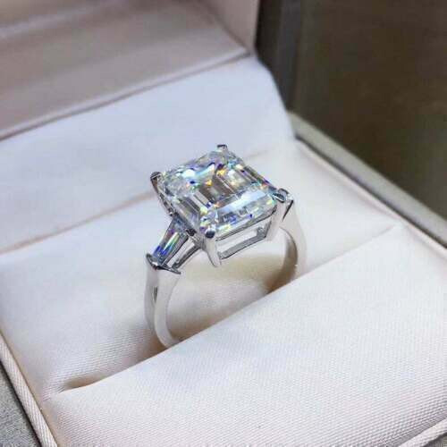 2.5Ct Lab Created VVS1 Diamond Three-Stone Engagement Ring 14K White Gold Finis