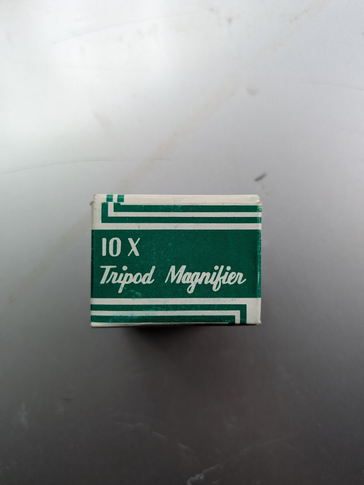 Genuine Bakelite 10X Tripod Magnifier