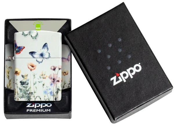 Zippo 46703, Glowing Butterflies Design, 540 Color Glow in the Dark Lighter