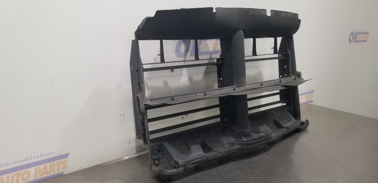 15 DODGE RAM 1500 AIR SHUTTER 3.0L