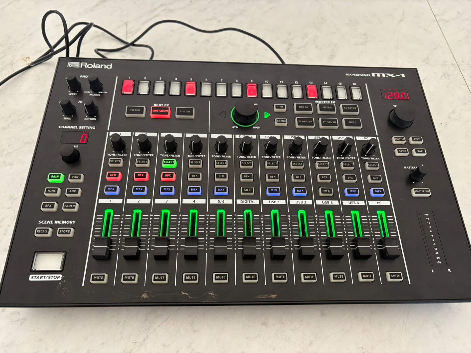 Roland MX1