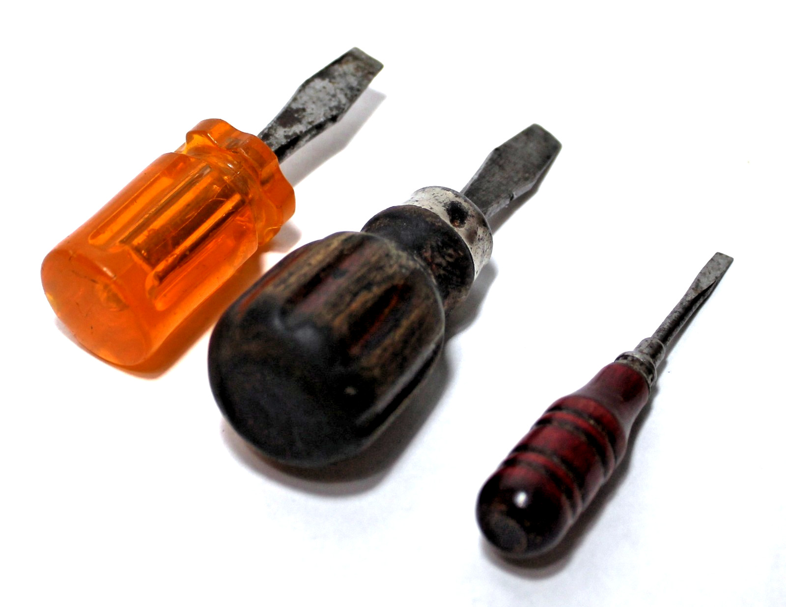 Vintage Screwdrivers Small Flat Blade Wood & Acrylic Handles Set 3