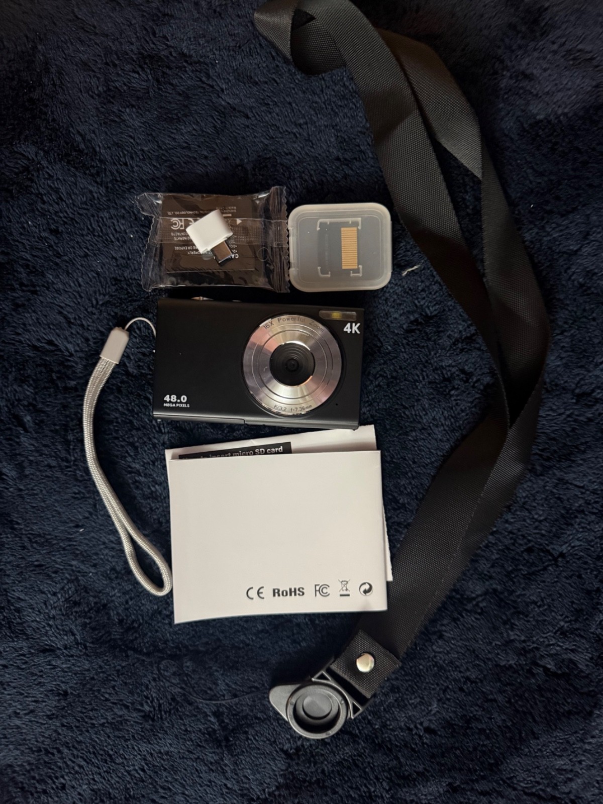 This item is the Lecnippy 4K Autofocus Vlogging/Digital Camera.