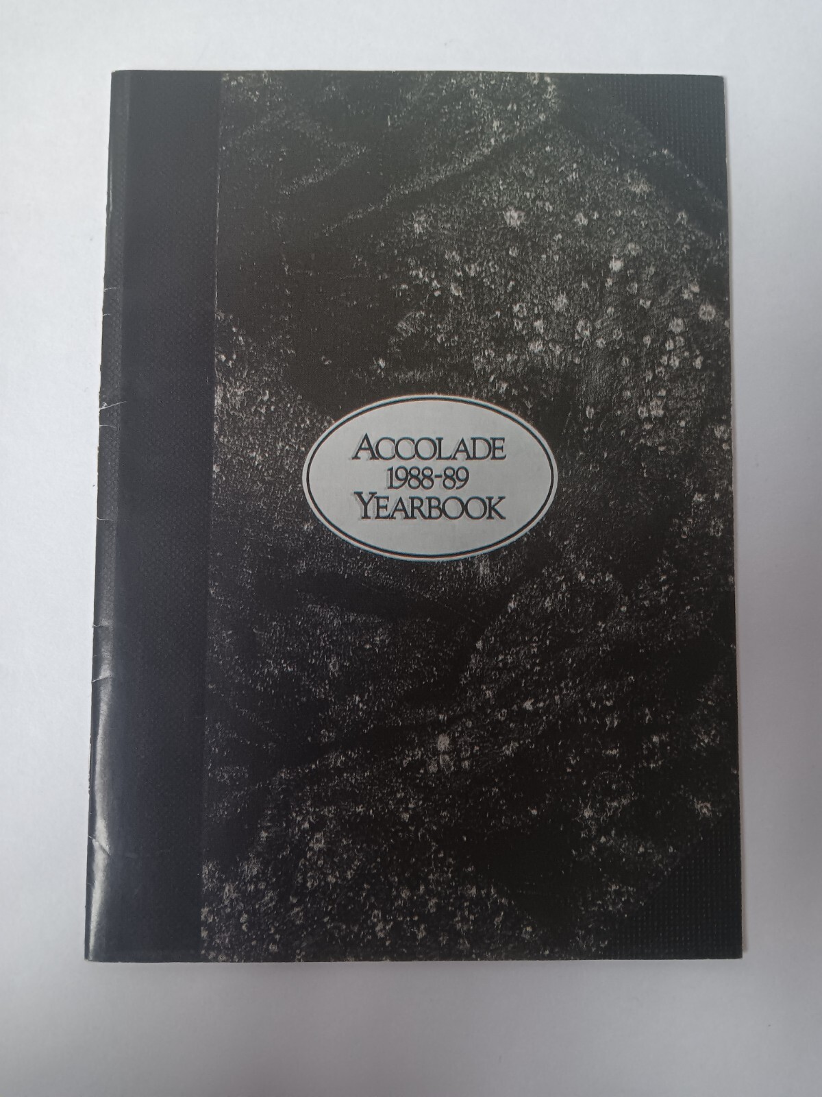 Commodore 64 Accolade 1988-89 Yearbook, Highlights, Games/Graphics - Preowned