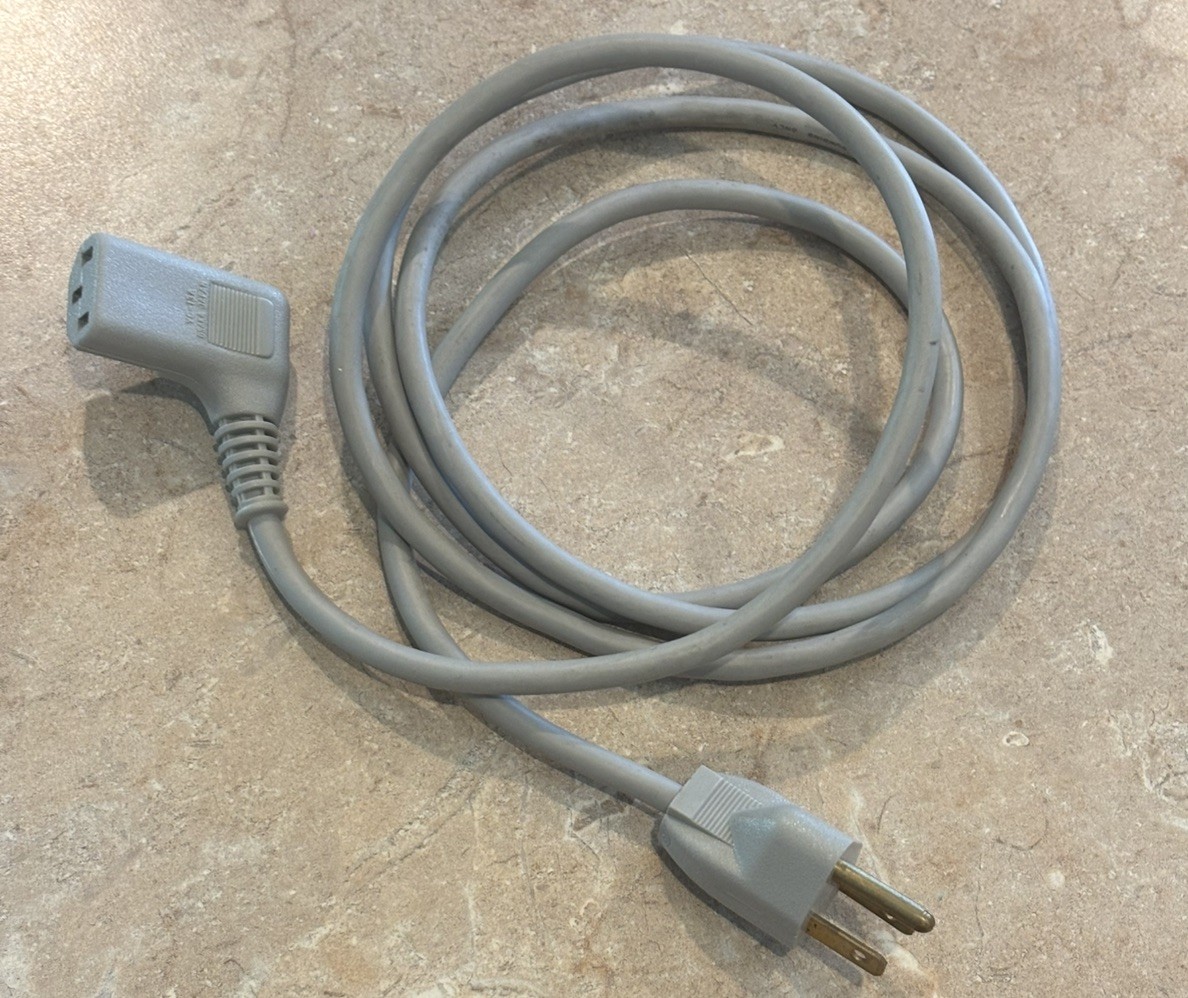 OEM Apple Angled Power Cord Computer YC-13A JAPAN Vintage