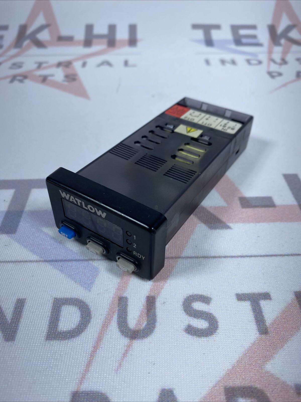 WATLOW 935A-1CD0-000G TEMP CONTROLLER 935A1CD0000G OVERNIGHT SHIPPING
