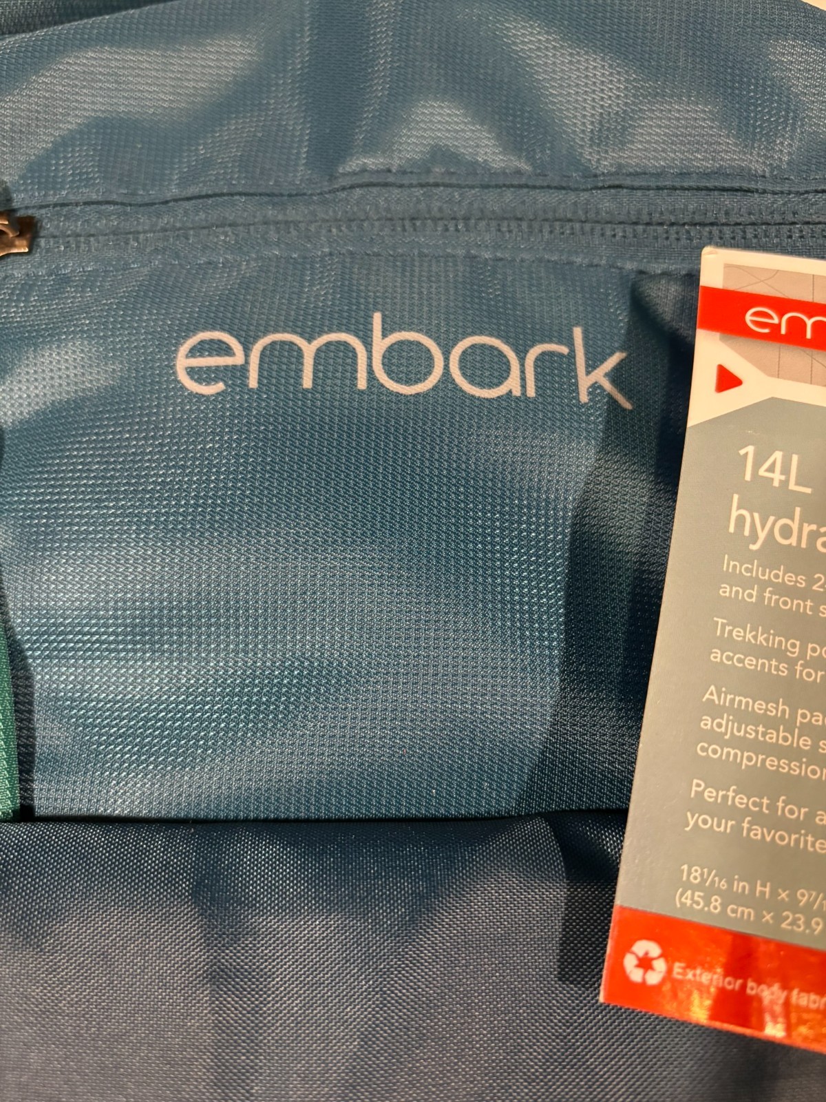 Embark 14L Teal Green Hydration Backpack NWT