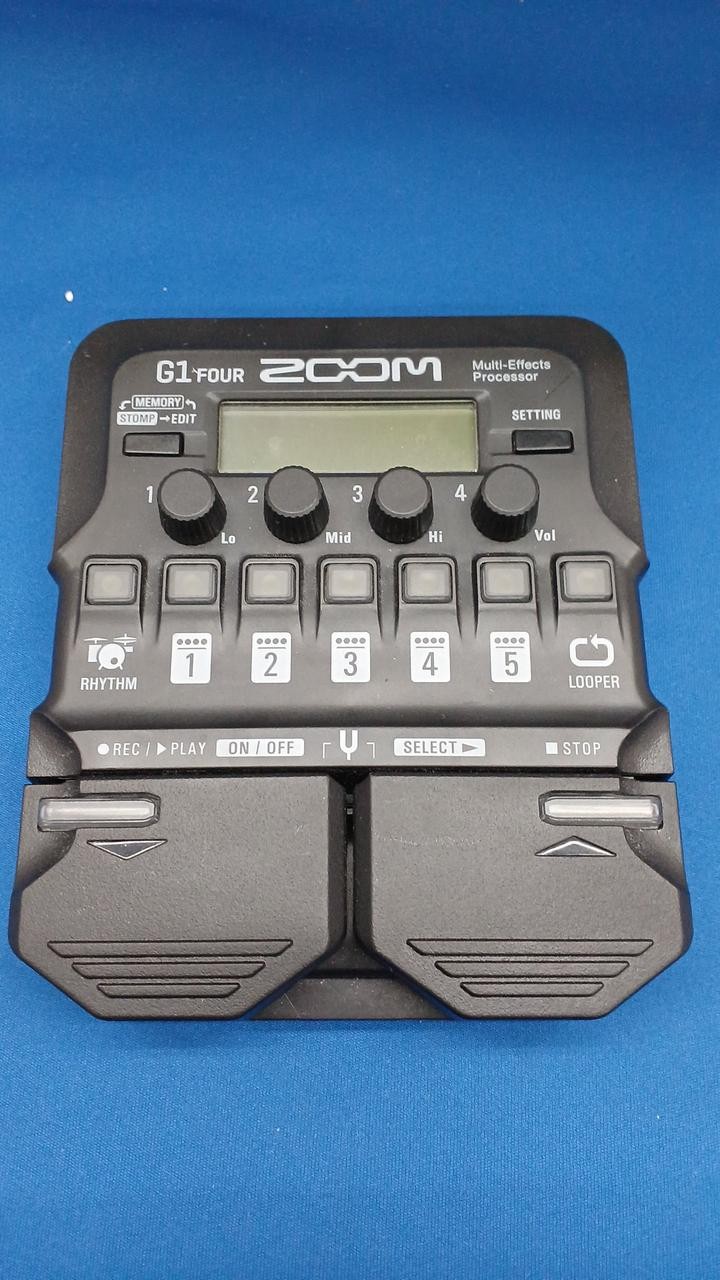 ZOOM G1FOUR Multi Effects Pedal Guitar Effects Processor Pro Level Elite
